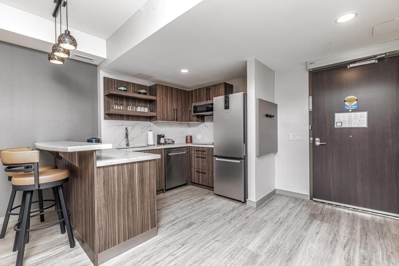Hyatt Place Toronto-brampton 3*